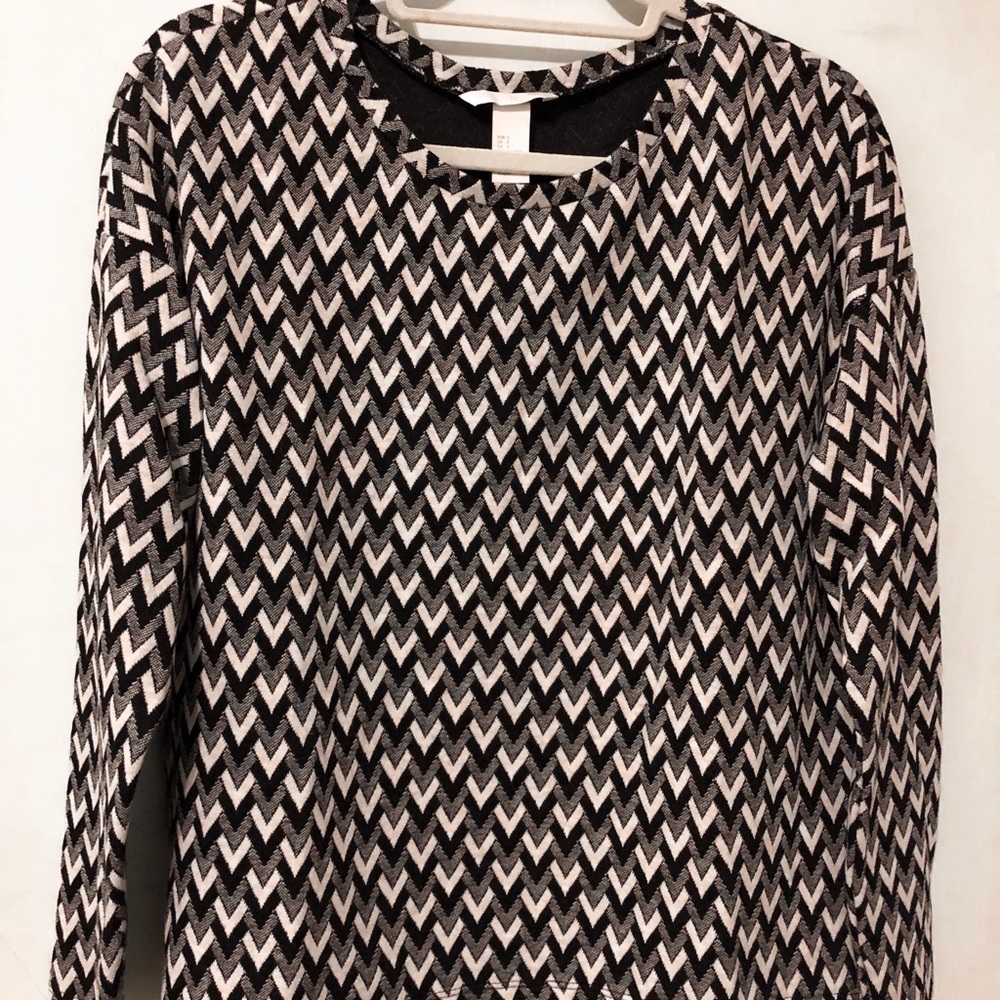 Chevron print sweater